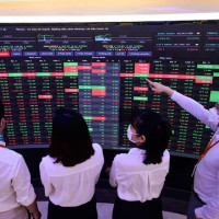 Nửa cuối năm 2025, thị trường chứng khoán “khó đoán”
