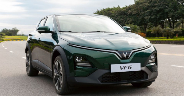 Xe gia đình VinFast VF 6: An toàn ngang phân khúc trên, tiết kiệm như xe máy