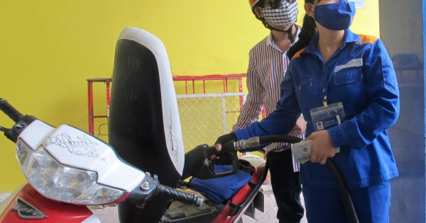 Đề xuất sử dụng xăng sinh học E10: Sẵn sàng hạ tầng, băn khoăn chất lượng