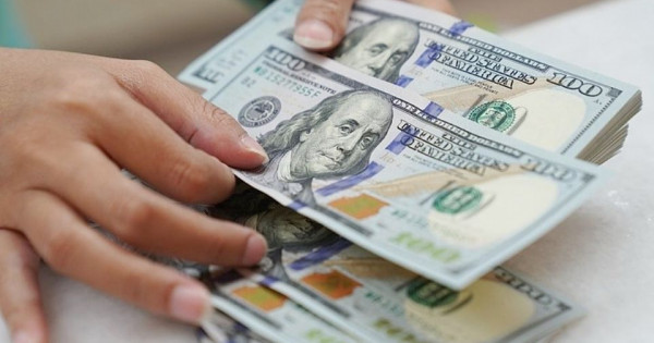 Giá ngoại tệ ngày 4/7/2025: USD tiếp tục bật tăng 