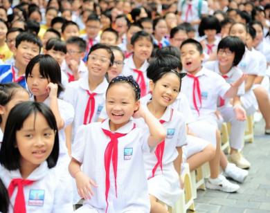 Học sinh các trường công lập trên cả nước được miễn học phí từ tháng 9/2025