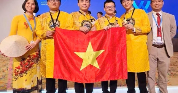 Việt Nam giành 4 Huy chương Vàng Olympic Hóa học Quốc tế 2025