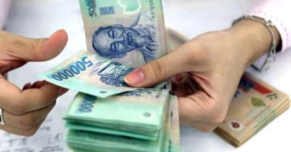 Đề xuất tăng lương tối thiểu 7,2%, áp dụng từ 1/1/2026