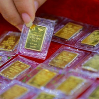 Giá vàng ngày 18/7/2025: SJC đi ngang, ở mức 120,6 triệu đồng/lượng 