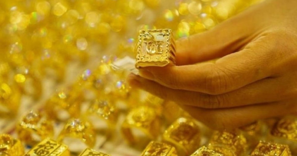 Giá vàng ngày 27/7/2025: Vàng nhẫn giảm mạnh, cao nhất 1,2 triệu đồng/lượng
