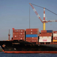 Ứng phó thuế quan của Mỹ: Các doanh nghiệp toàn cầu tìm cách thích nghi