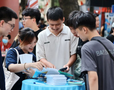 Còn 10 tiếng đăng ký nguyện vọng đại học 2025: thí sinh cần làm gì?