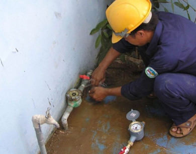 Giả mạo nhân viên công ty cấp nước đi lắp đồng hồ nước để lừa đảo