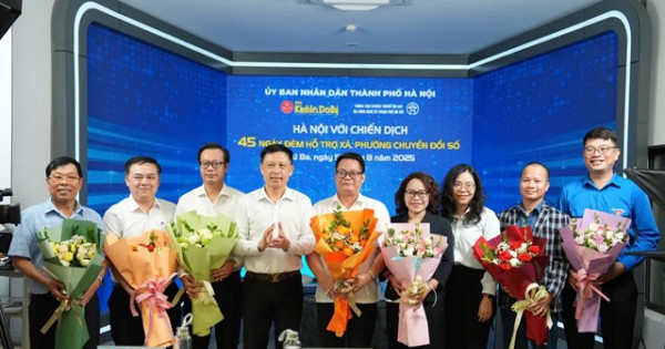 Trực tiếp Talkshow: “Hà Nội với Chiến dịch 45 ngày đêm hỗ trợ xã, phường chuyển đổi số”
