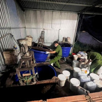 Lâm Đồng triệt phá cơ sở nghi sản xuất phân bón giả quy mô lớn