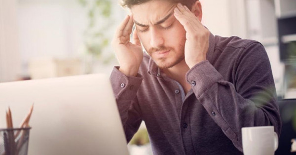 Cách phòng tránh đau đầu do nắng nóng