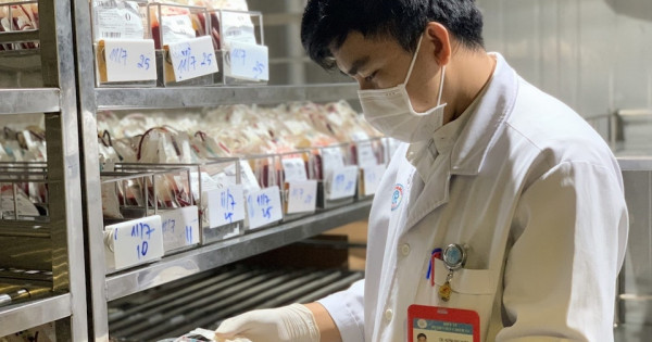 TP Hồ Chí Minh: Lượng máu dự trữ sụt giảm, hàng nghìn ca bệnh nguy cơ bị trì hoãn điều trị
