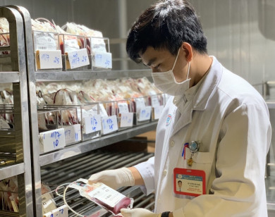 TP Hồ Chí Minh: Lượng máu dự trữ sụt giảm, hàng nghìn ca bệnh nguy cơ bị trì hoãn điều trị