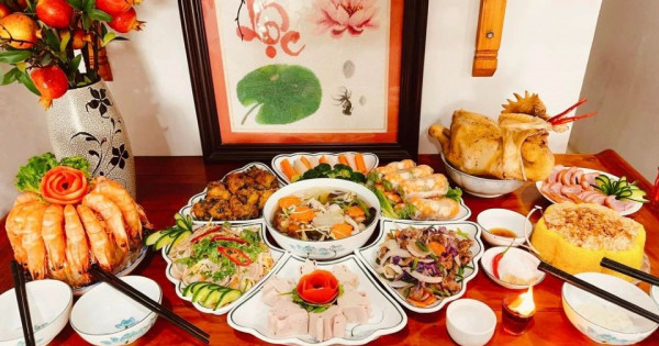 Top 3 khung giờ không nên thắp hương kẻo ảnh hưởng vận khí của gia đình