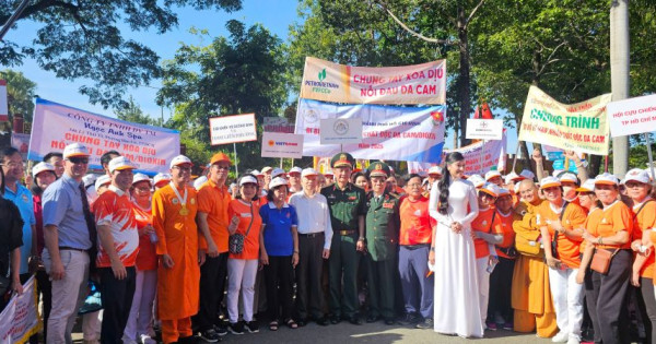 Vietbank cùng hơn 5.000 người đồng hành ‘Vì nạn nhân chất độc da cam’ lần thứ 18