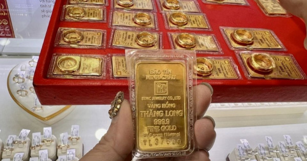 Giá vàng ngày 13/8/2025: Vàng nhẫn lao dốc