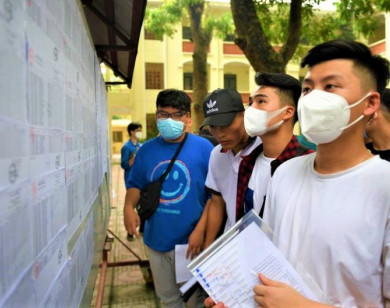 Thí sinh cần làm gì sau khi biết điểm chuẩn đại học 2025?