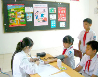 Học sinh, sinh viên được hỗ trợ tối thiểu 50% mức đóng BHYT