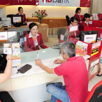 Bước ngoặt bỏ room tín dụng