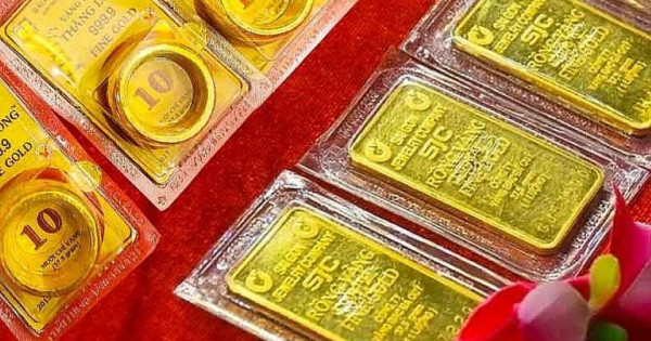 Giá vàng ngày 19/8/2025: SJC tiếp tục tạo kỷ lục mới