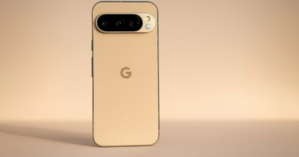 Ra mắt Pixel 10 được tích hợp nhiều năng lực trí tuệ nhân tạo (AI)