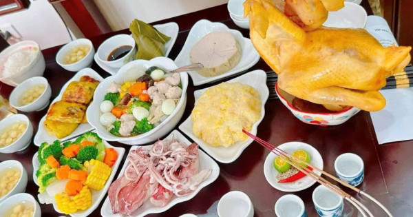 Văn khấn gia tiên và thần linh mùng 1 tháng 7 âm lịch chuẩn nhất