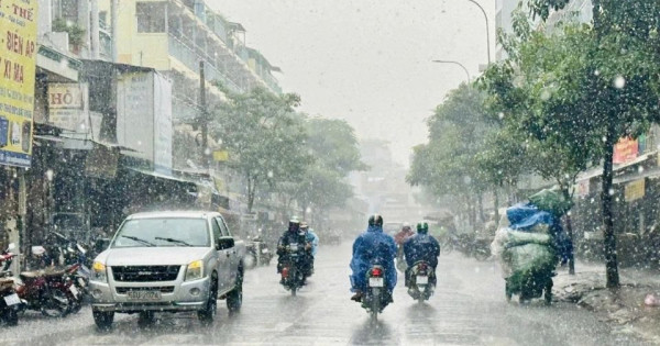 Thời tiết ngày 27/8/2025: Nhiều khu vực trên cả nước vẫn còn mưa to