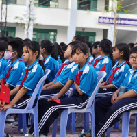 TP Hồ Chí Minh: nhiều trường học không nhận hoa dịp lễ khai giảng