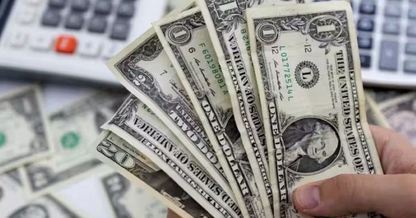 Giá ngoại tệ ngày 3/9/2025: USD tăng vọt