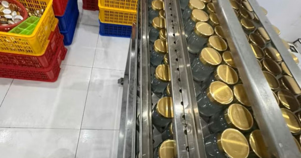 Đà Nẵng: Triệt phá đường dây sản xuất yến hũ chưng giả quy mô lớn