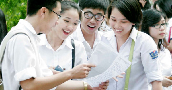 Tuyển sinh đại học 2025: Tỷ lệ nhập học và nguyện vọng tăng kỷ lục