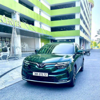 Chủ xe VinFast VF 8: “Đổ đèo thấy nhàn tênh, đi phố thoải mái, VF 8 cho tôi sự an tâm tuyệt đối”