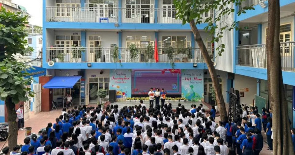 Từ vụ học sinh bạo lực cô giáo: Thông tư 19 về khen thưởng, kỷ luật học sinh hợp lý hay bất cập?