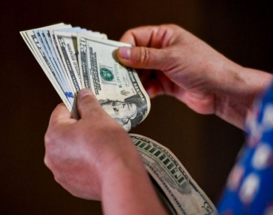 Giá ngoại tệ ngày 23/9/2025: USD suy yếu