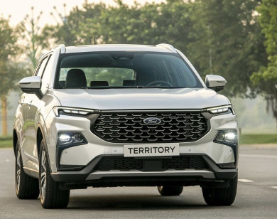 Ford triệu hồi hơn 800 xe Territory do lỗi trụ lái