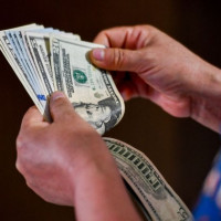 Giá ngoại tệ ngày 23/9/2025: USD suy yếu