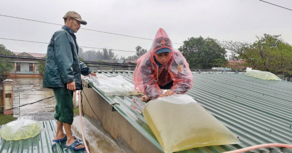 Người dân cần làm gì để an toàn trước bão, mưa lũ, sạt lở đất?