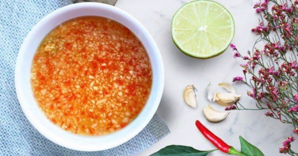 Dấu hiệu nhận biết nước mắm hết hạn