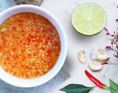 Dấu hiệu nhận biết nước mắm hết hạn