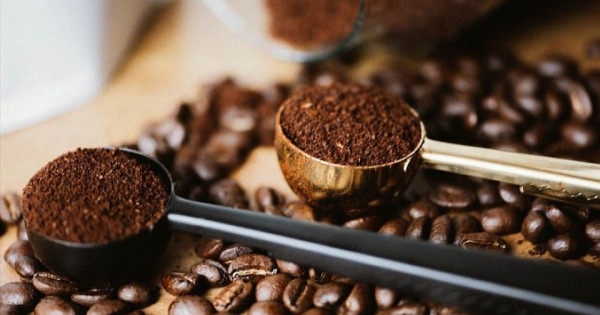 Giá nông sản ngày 5/10/2025: Cà phê bật tăng mạnh, hồ tiêu ổn định