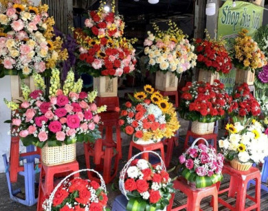 Đại hội đại biểu Đảng bộ TP Hồ Chí Minh lần thứ I không nhận quà tặng và hoa chúc mừng