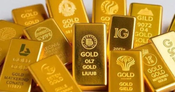 Giá vàng ngày 8/10/2025: Vàng trong nước và thế giới cùng tăng mạnh