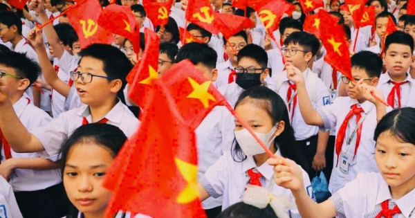 Hà Nội: Miễn học phí cho học sinh công lập từ năm học 2025–2026