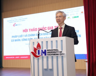 Pháp luật phải lấy con người làm trung tâm, là "tấm khiên" bảo vệ mọi tiến bộ xã hội!