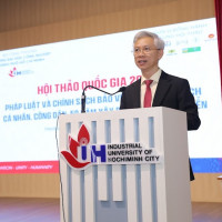 Pháp luật phải lấy con người làm trung tâm, là 
