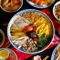 Việt Nam nằm trong top 15 quốc gia có nền ẩm thực hấp dẫn nhất thế giới 2025