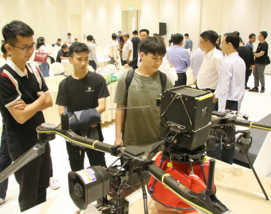 Đại học Bách khoa hợp lực cùng doanh nghiệp kiến tạo tương lai xanh từ tri thức đến hành động
