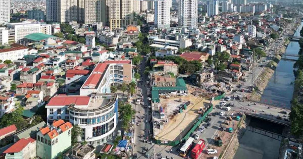Thời tiết ngày 18/10/2025: Bắc Bộ nắng nóng nhẹ, Nam Bộ mưa rào rải rác