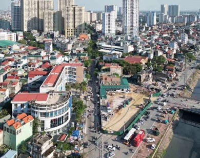 Thời tiết ngày 18/10/2025: Bắc Bộ nắng nóng nhẹ, Nam Bộ mưa rào rải rác