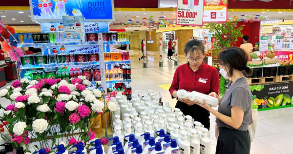 Siêu thị đồng loạt giảm giá đón ngày Phụ nữ Việt Nam